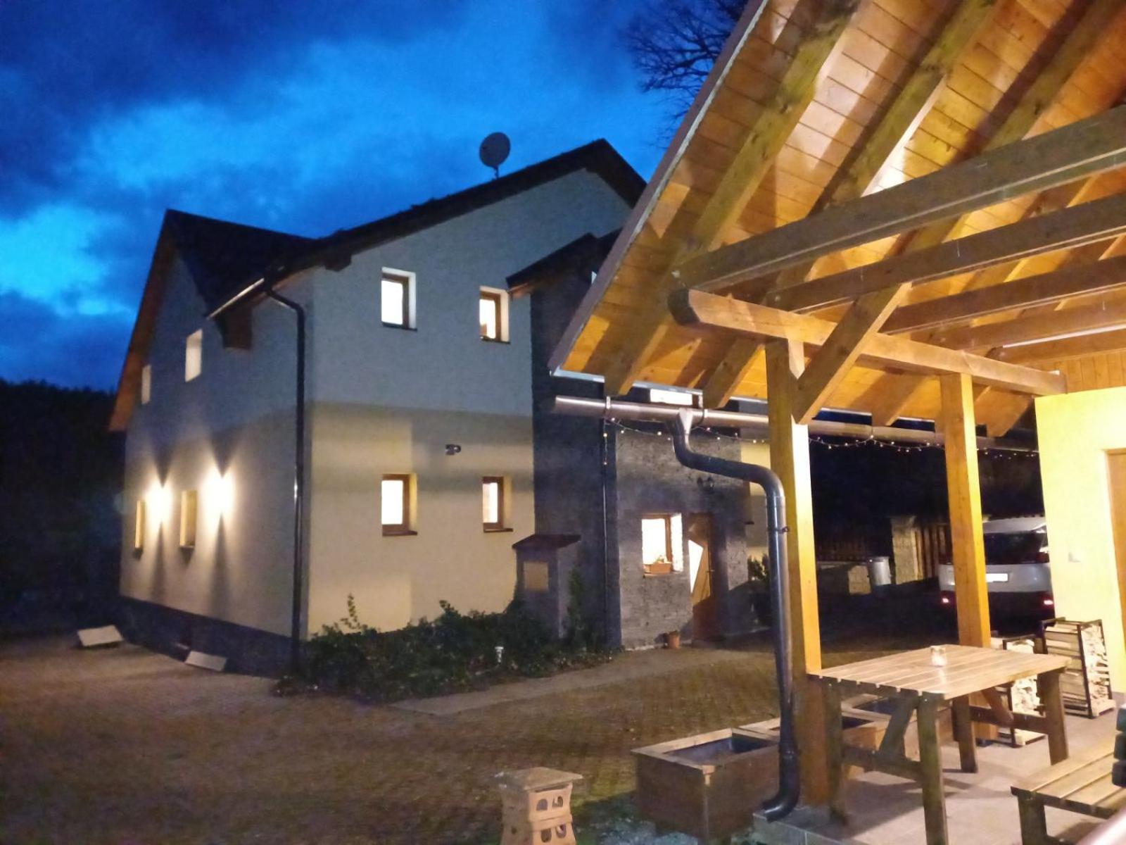 Vila Pohoda Javorniky S Rozlahlym Pozemkom Trencsénmakó Kültér fotó