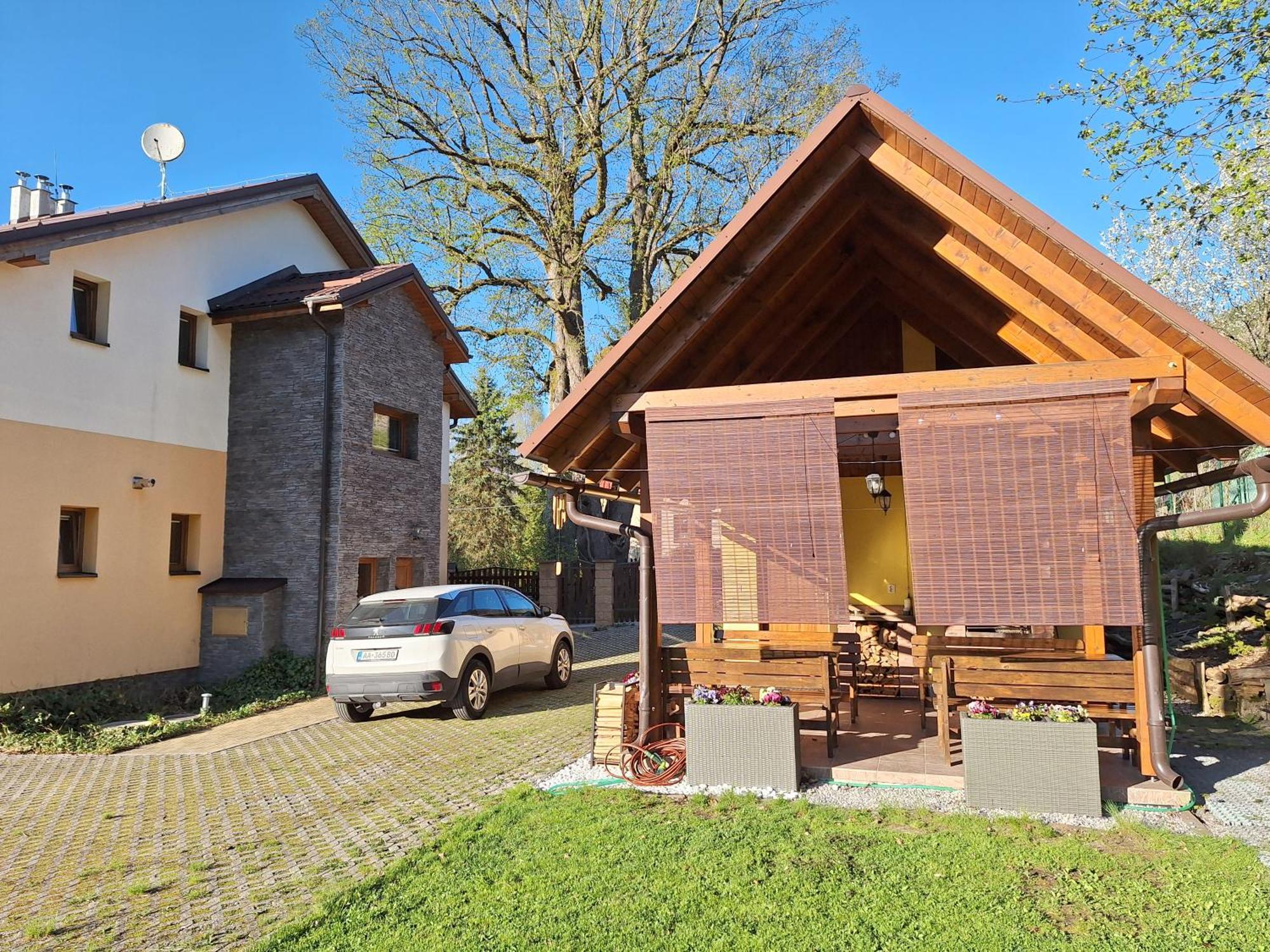 Vila Pohoda Javorniky S Rozlahlym Pozemkom Trencsénmakó Kültér fotó